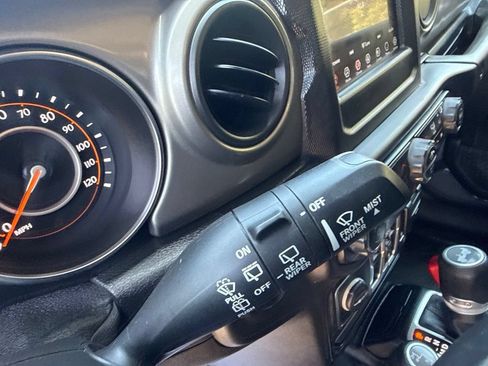 Used 2021 Jeep Wrangler Unlimited Sport AWD/4WD image 20