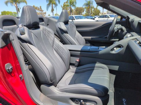 Used 2021 Lexus LC 500 Convertible w/ Touring Package RWD image 32