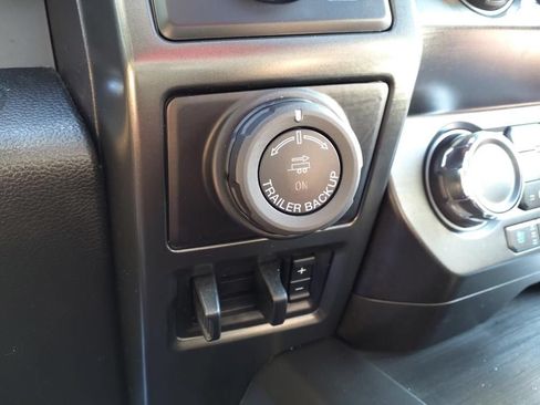 Used 2020 Ford F150 Lariat AWD/4WD image 25