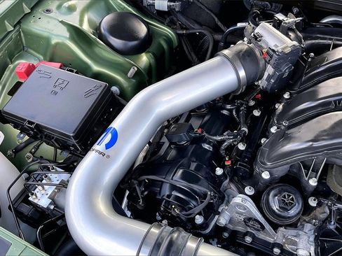 Used 2023 Dodge Challenger SXT w/ Blacktop Package image 29