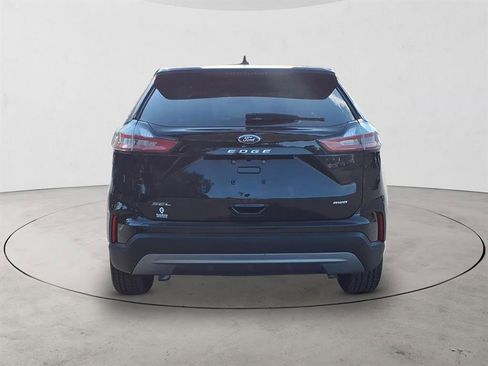 Used 2023 Ford Edge SEL image 6