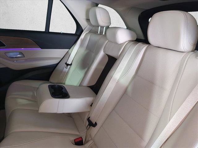 Certified 2025 Mercedes-Benz GLE 350 4MATIC w/ Winter Package image 19