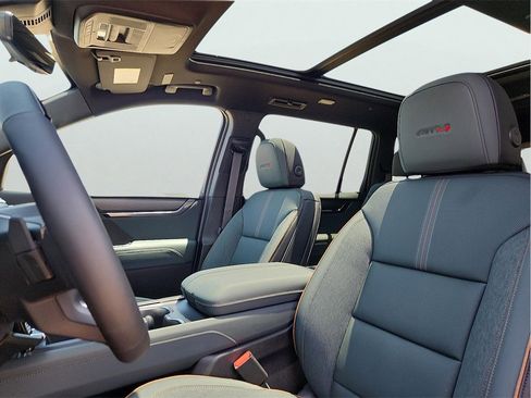 New 2025 GMC Acadia AT4 w/ Super Cruise Package image 13