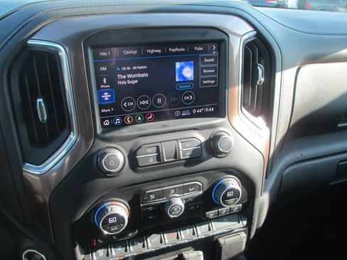 Used 2020 Chevrolet Silverado 2500 High Country w/ Z71 Off-Road Package image 31