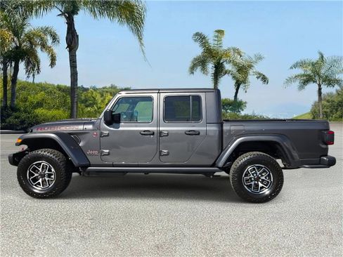 New 2026 Jeep Gladiator Rubicon image 2