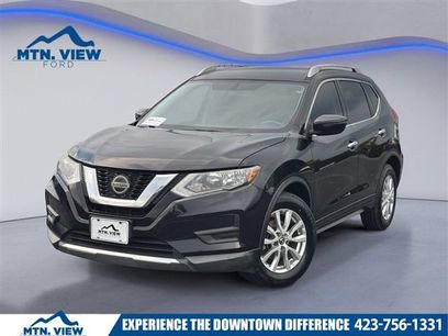 Used 2018 Nissan Rogue SV