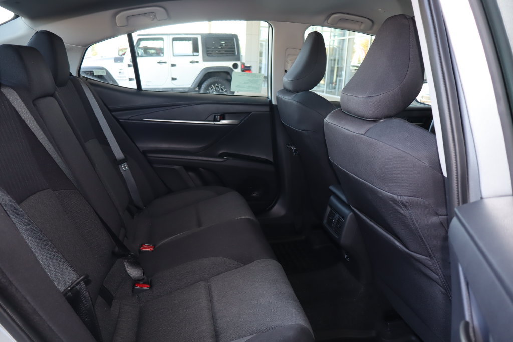 Used 2026 Toyota Camry LE FWD image 38