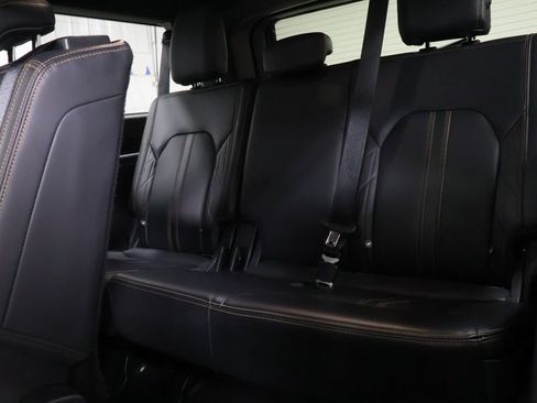 Used 2024 Ford Expedition Max Platinum image 25