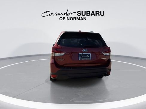 Used 2021 Subaru Forester Limited AWD/4WD image 8