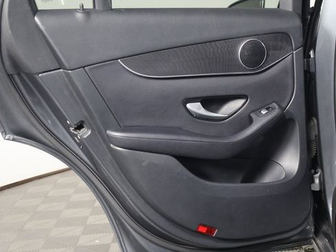 Used 2018 Mercedes-Benz GLC 300 image 13