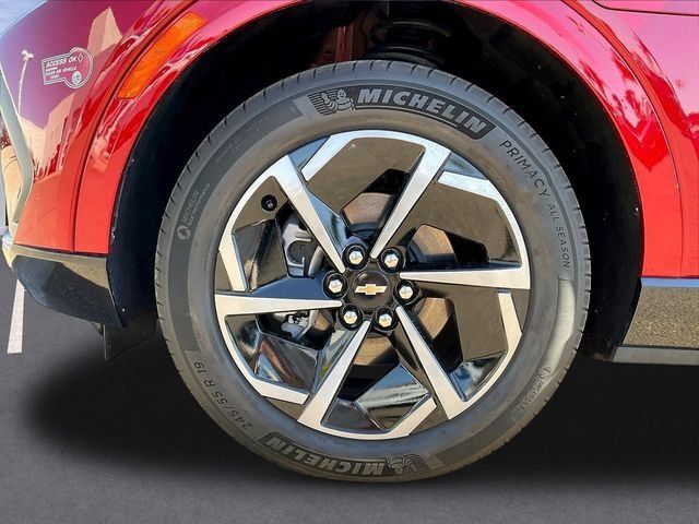 Certified 2024 Chevrolet Equinox EV LT FWD image 35