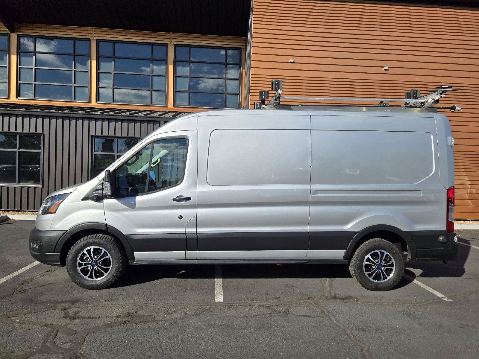 Used 2022 Ford E-Transit Medium Roof w/ Parcel Delivery Package RWD image 2