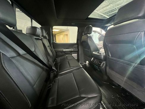 Used 2022 Ford F150 Lariat w/ Equipment Group 502A High image 17