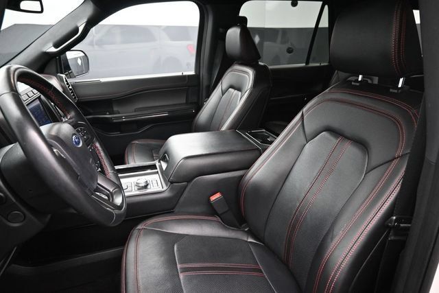 Used 2021 Ford Expedition Limited AWD/4WD image 14