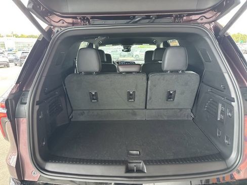 New 2026 Chevrolet Traverse RS image 14