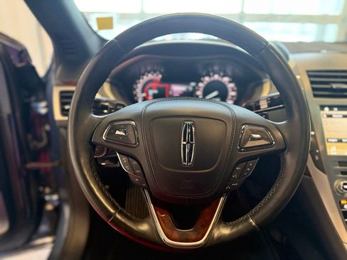 Used 2018 Lincoln MKZ Reserve w/ Climate Package image 30