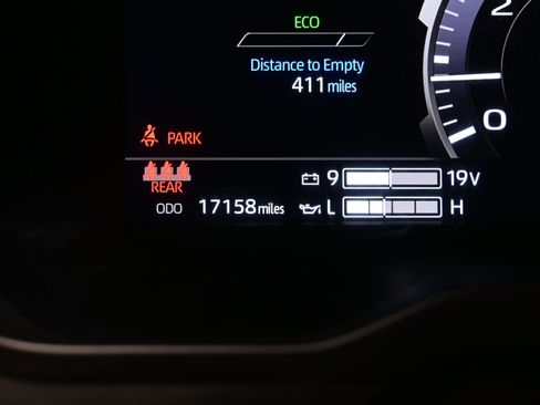 Used 2025 Toyota Tundra Limited image 24