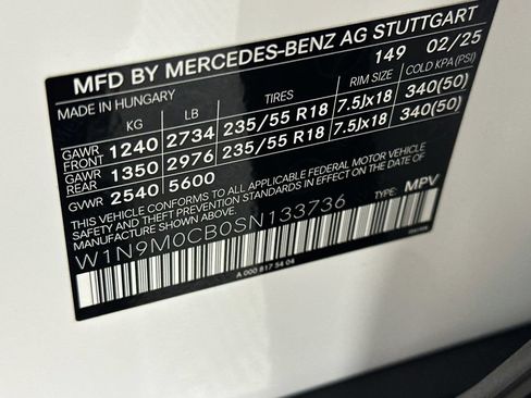 Certified 2025 Mercedes-Benz EQB 250+ image 40