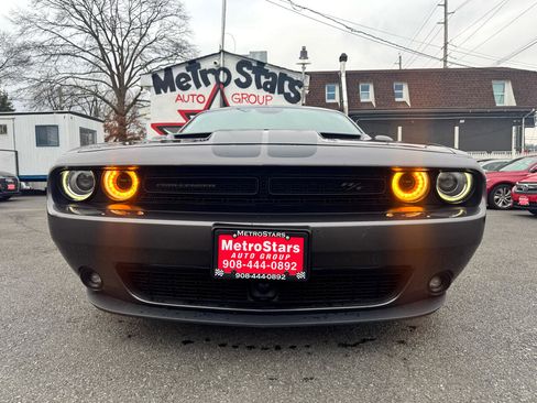 Used 2016 Dodge Challenger R/T Plus image 2