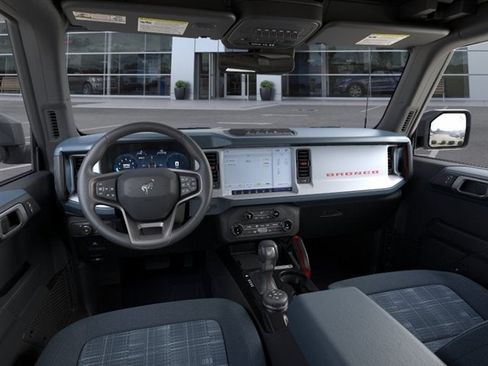New 2026 Ford Bronco Heritage Edition AWD/4WD image 9
