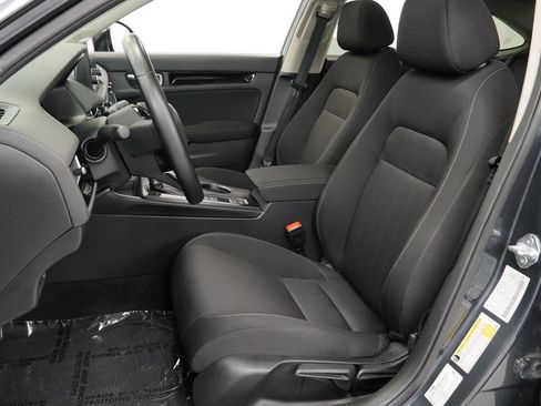 Used 2024 Honda Civic EX image 10