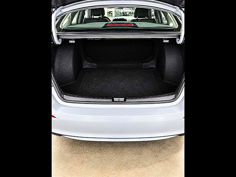 Used 2024 Honda Civic EX image 10