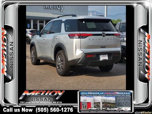 Certified 2025 Nissan Pathfinder SV AWD/4WD image 7