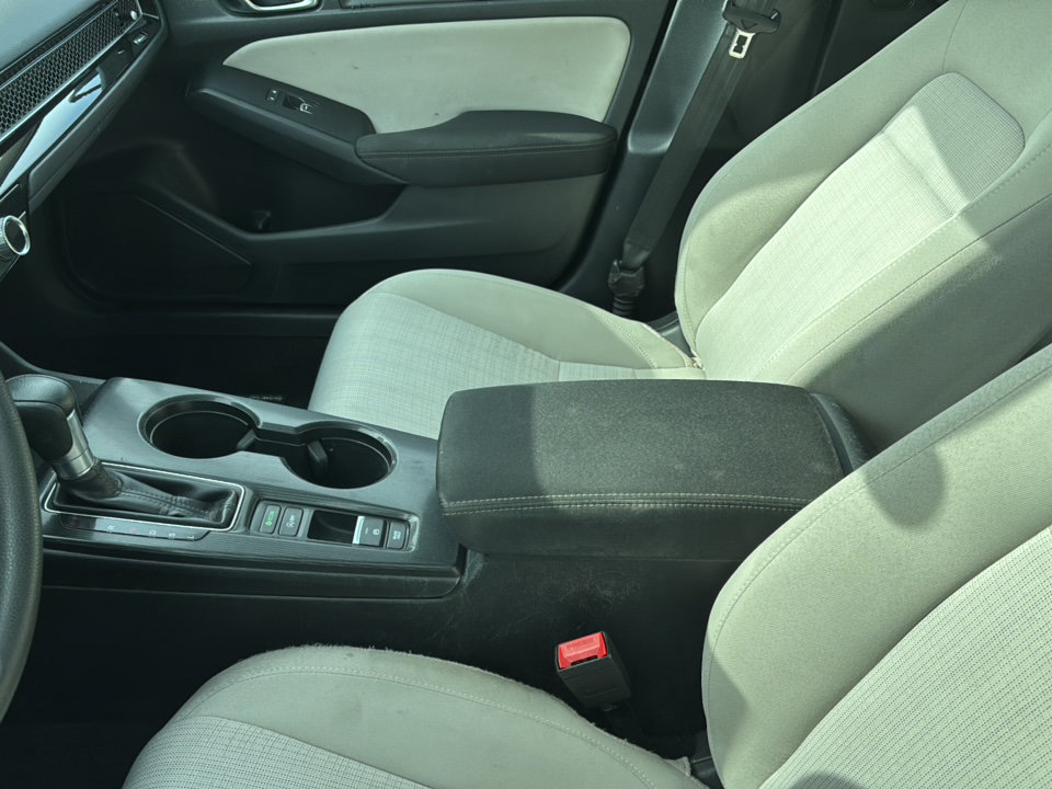 Used 2024 Honda Civic LX image 2