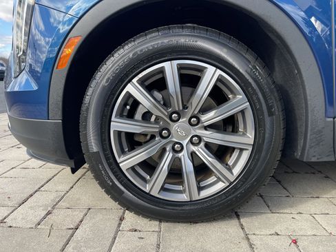 Used 2019 Cadillac XT4 Sport image 4