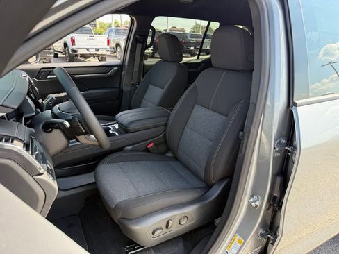 New 2026 GMC Acadia Elevation image 15