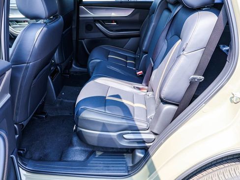 Used 2025 MAZDA CX-70 Plug-In Hybrid w/ Premium Plus image 29