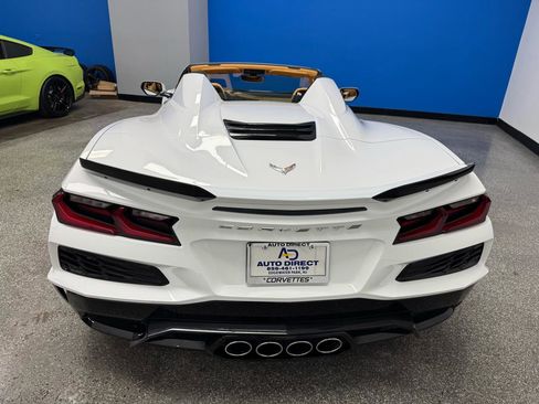 Used 2023 Chevrolet Corvette Z06 w/ Chrome Exterior Badge Package image 10