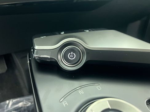 New 2025 Kia EV6 Wind image 21