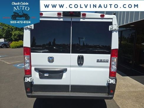 Used 2025 RAM ProMaster 2500 w/ U-Haul Equipment Group FWD image 6