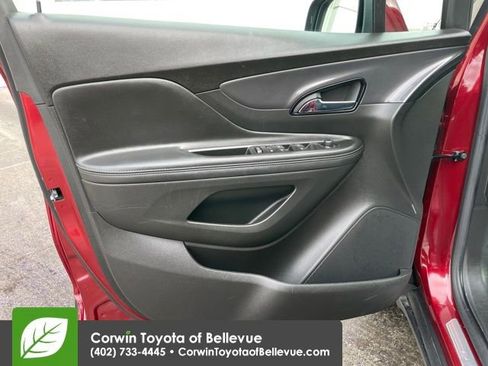 Used 2022 Buick Encore Preferred w/ Safety Package image 10