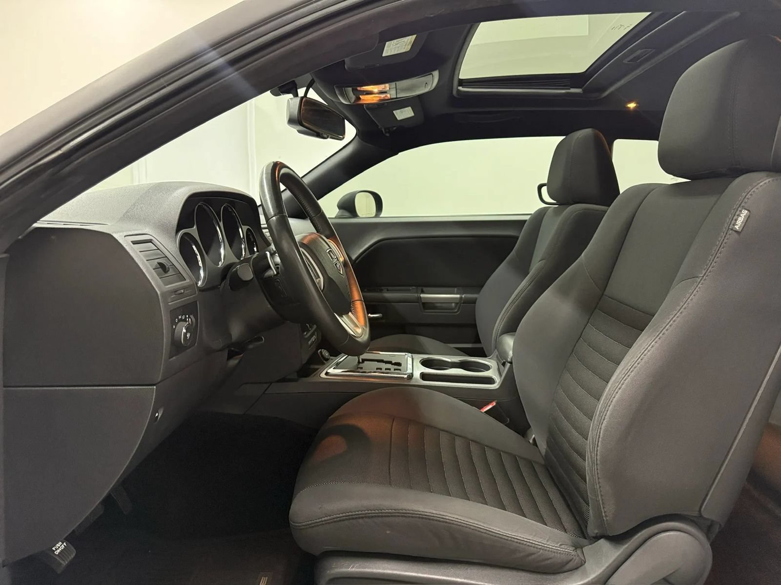 Used 2014 Dodge Challenger R/T w/ Blacktop Package RWD image 10
