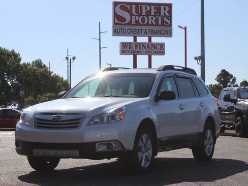 Used 2012 Subaru Outback 2.5i Limited AWD/4WD image 7