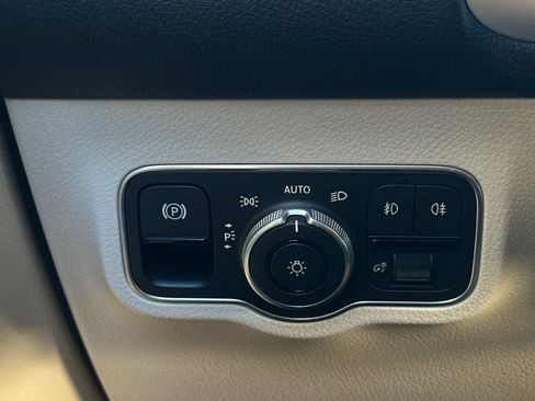 Certified 2026 Mercedes-Benz GLB 250 image 32