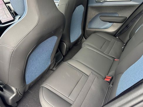 New 2026 Volvo EX30 Plus image 4