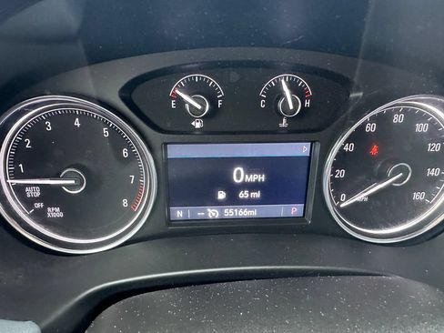 Used 2024 Buick Enclave Essence w/ Experience Buick Package AWD/4WD image 26