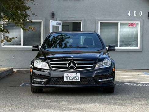 Used 2014 Mercedes-Benz C 250 Sedan image 2