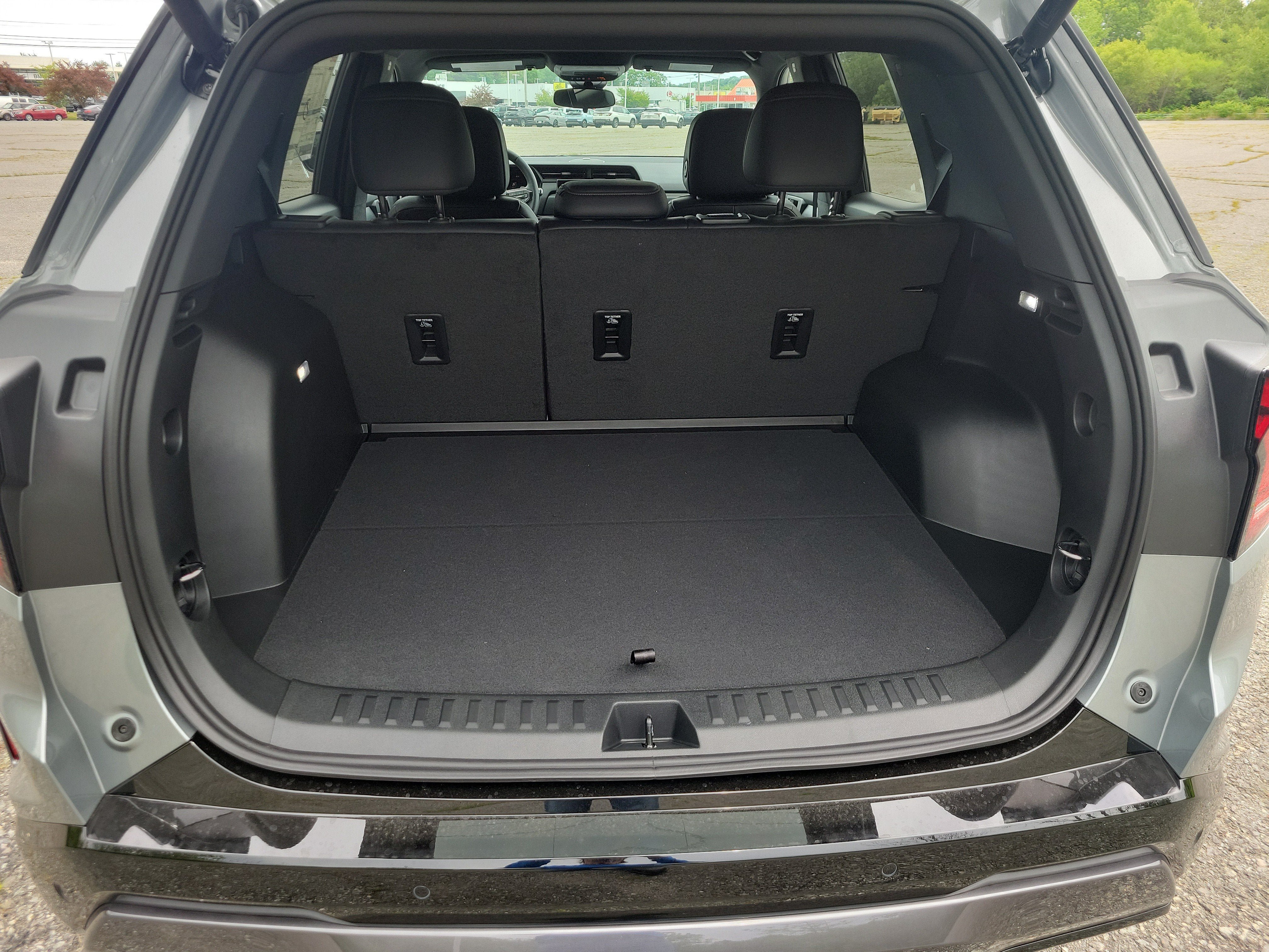 New 2027 GMC Terrain AT4 w/ Convenience Package III AWD/4WD image 16