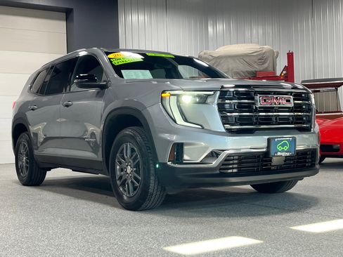 Certified 2025 GMC Acadia Elevation image 7