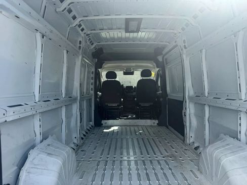 Used 2025 RAM ProMaster 3500 w/ Convenience Group FWD image 14