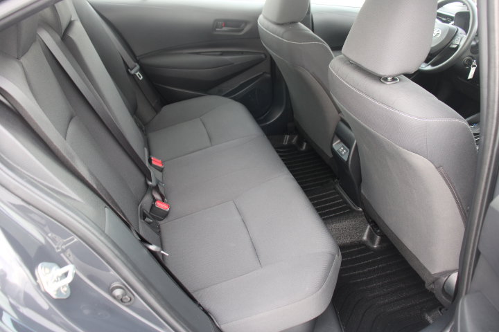 Certified 2025 Toyota Corolla LE FWD image 16