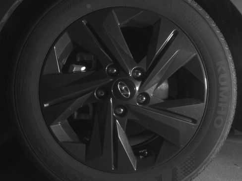 Used 2023 Hyundai Elantra SEL w/ Cargo Package image 12