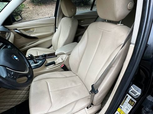 Used 2015 BMW 328i Sedan RWD image 22