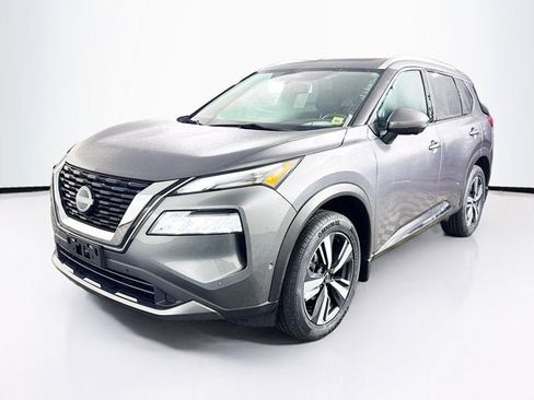 Certified 2023 Nissan Rogue SL w/ SL Premium Package AWD/4WD image 2