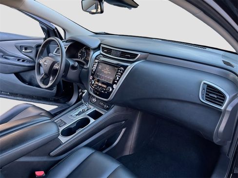 Certified 2023 Nissan Murano SV image 29