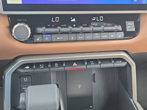 New 2026 Toyota Tundra 1794 Edition AWD/4WD image 23